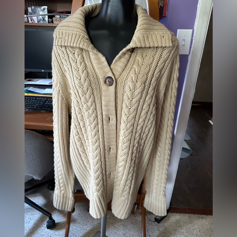St. John bay woven button up sweater